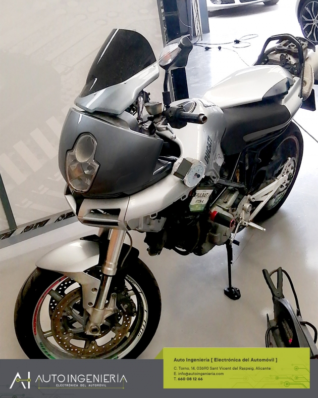 Reparación del cuadro de instrumentos Moto Ducati Alicante